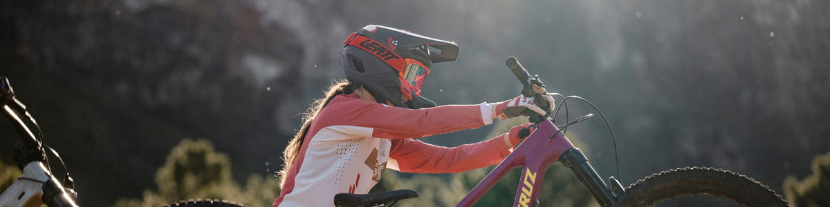 Full Face Helmets